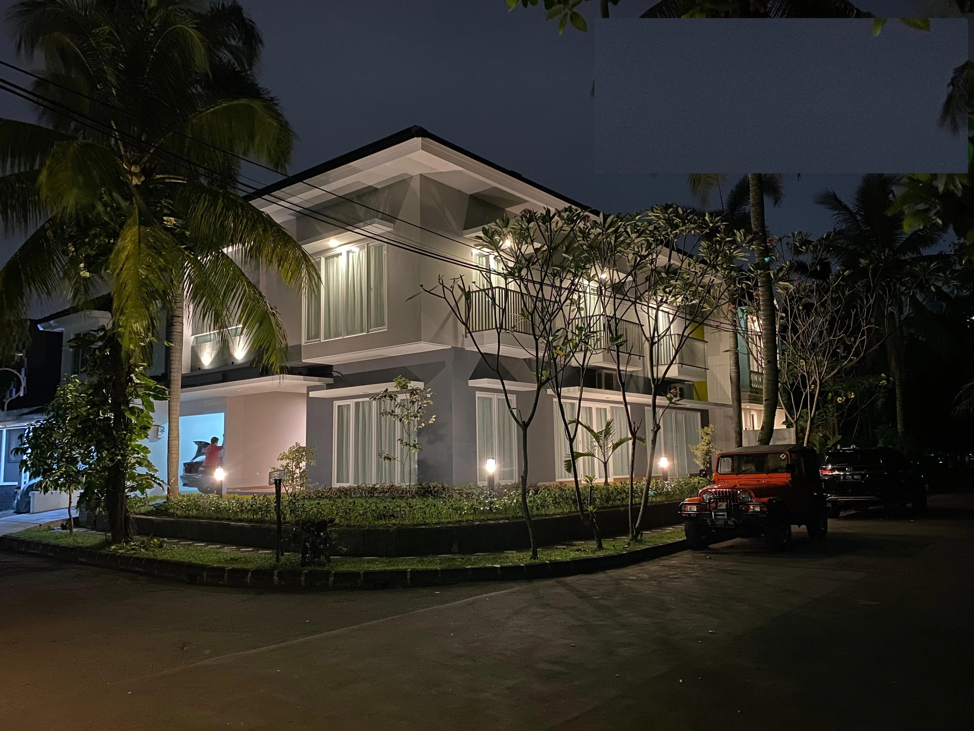 Rumah Dijual di Bintaro Sektor 8, Siap Huni dengan AC dan Water Heater
