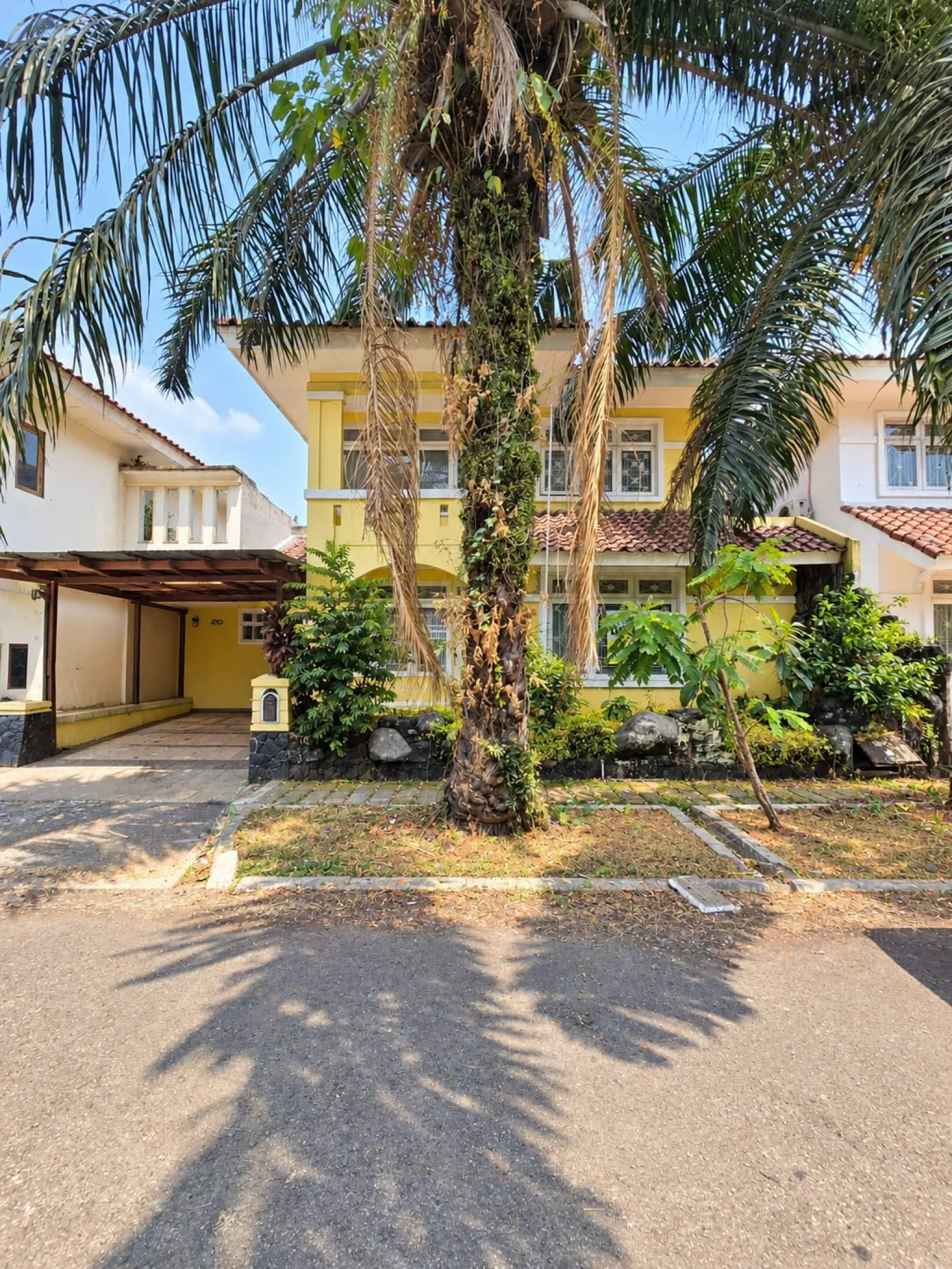 Rumah 2 Lantai di Bintaro Sektor 9 LT 180 m², 3 KT, 3 KM, Carport 2 – Rp 4,5 Miliar Nego