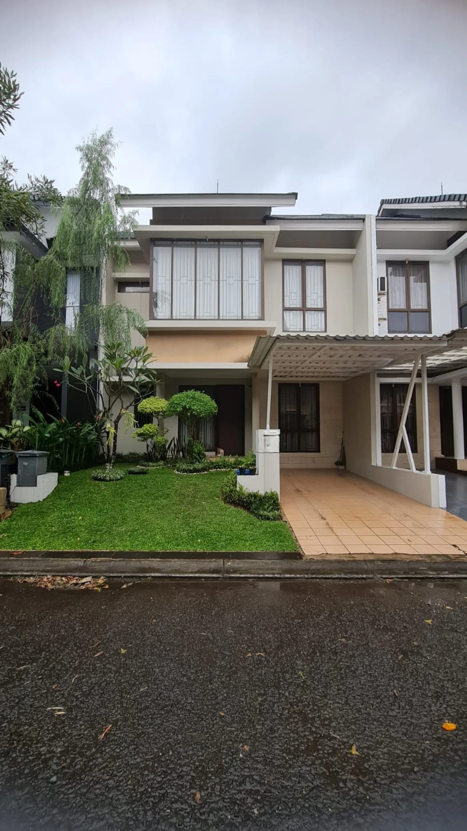 Rumah Dijual di Bintaro Sektor 9, 2 Lantai Nyaman Siap Huni SHM