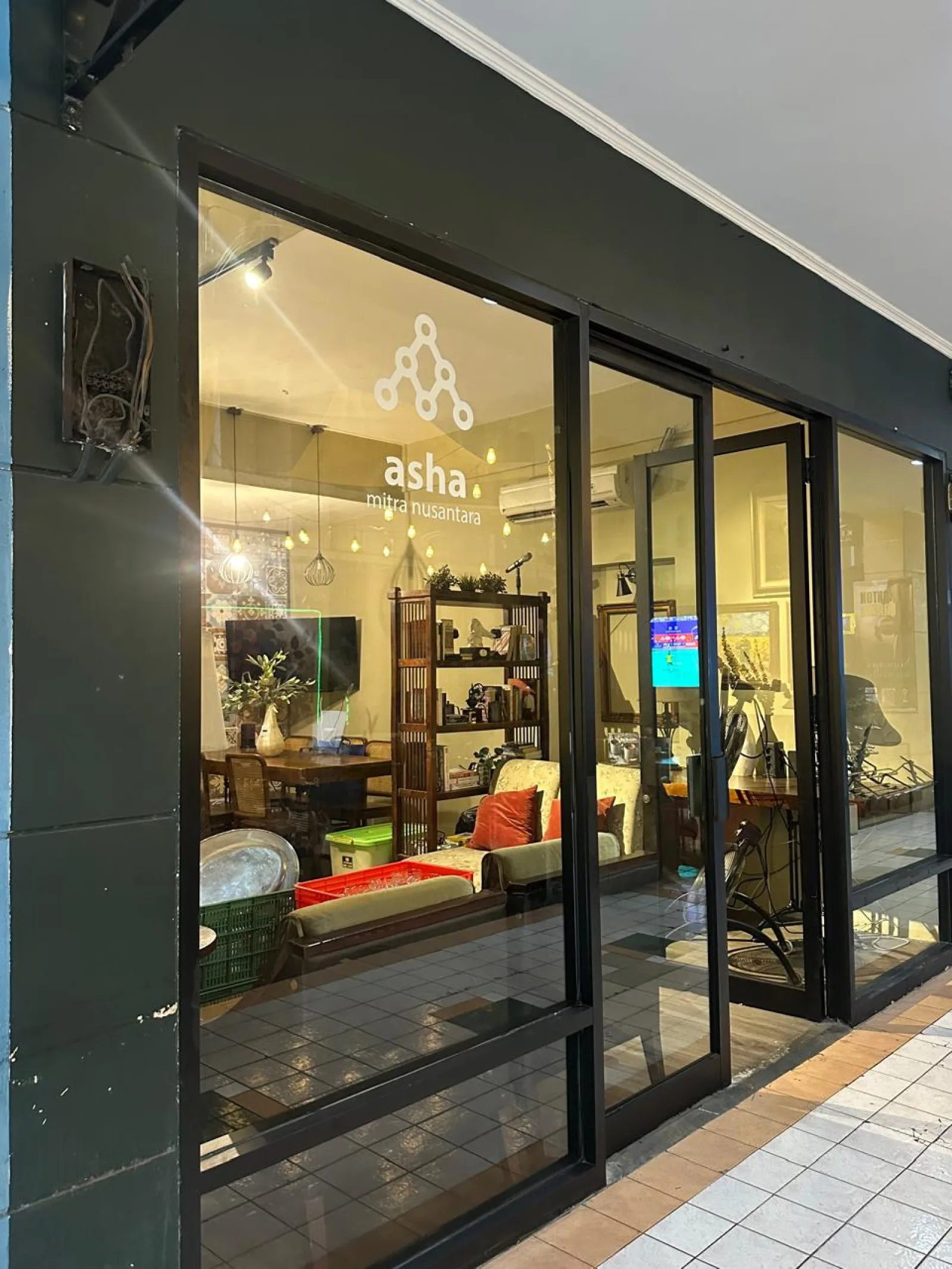 Ruko Bintaro Trade Center 2 Lantai LT 39 m², LB 78 m², Semi Furnished – Rp 1,3 Miliar