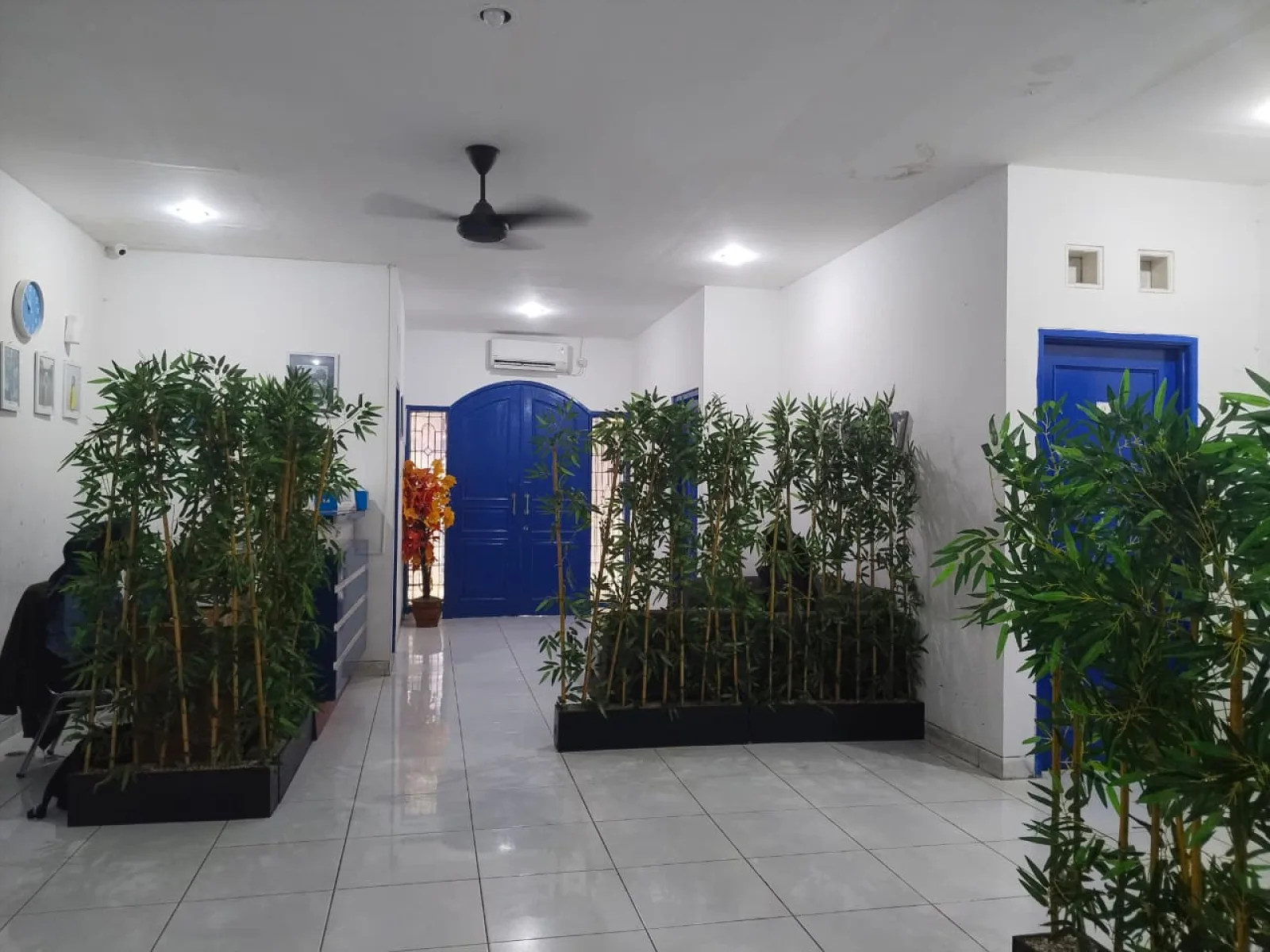 Rumah Dijual di Sektor 5 Rp 4,985 Miliar, LT 300 m², LB 200 m²