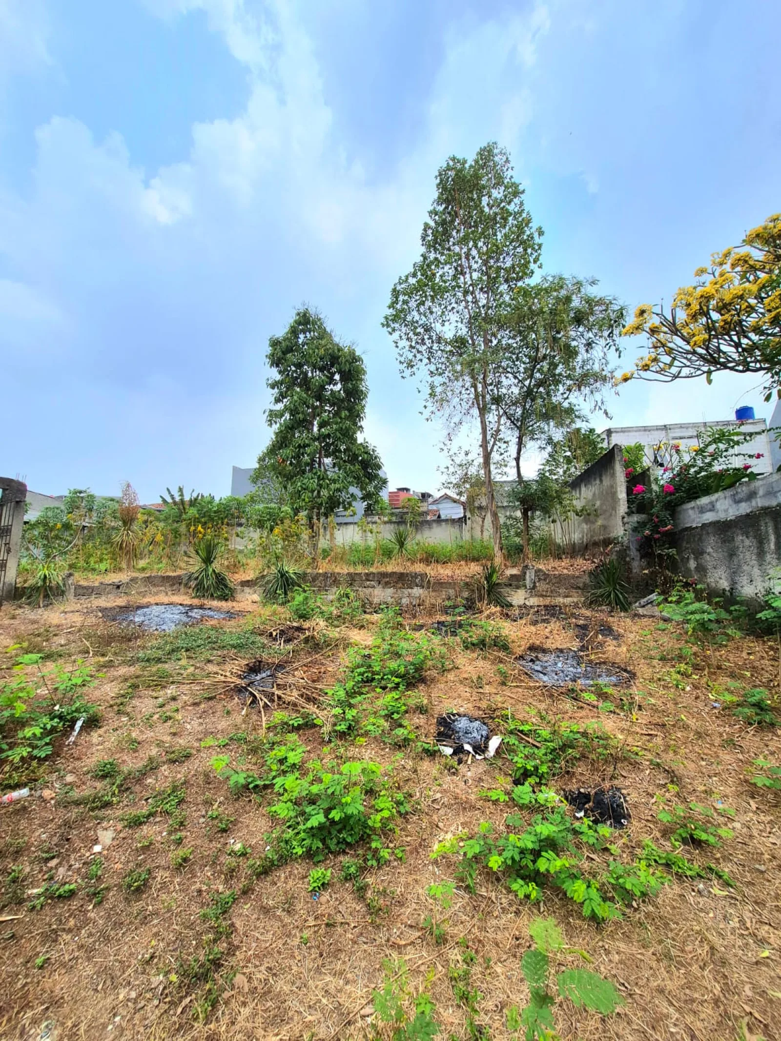 Tanah Kavling Dijual di Sektor 6, LT 1.120 m², Rp 11 Juta/m²