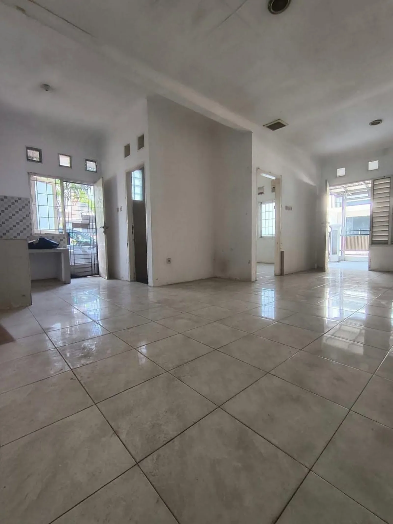 Rumah Nyaman 1 Lantai di Graha Bintaro dengan Legalitas SHM
