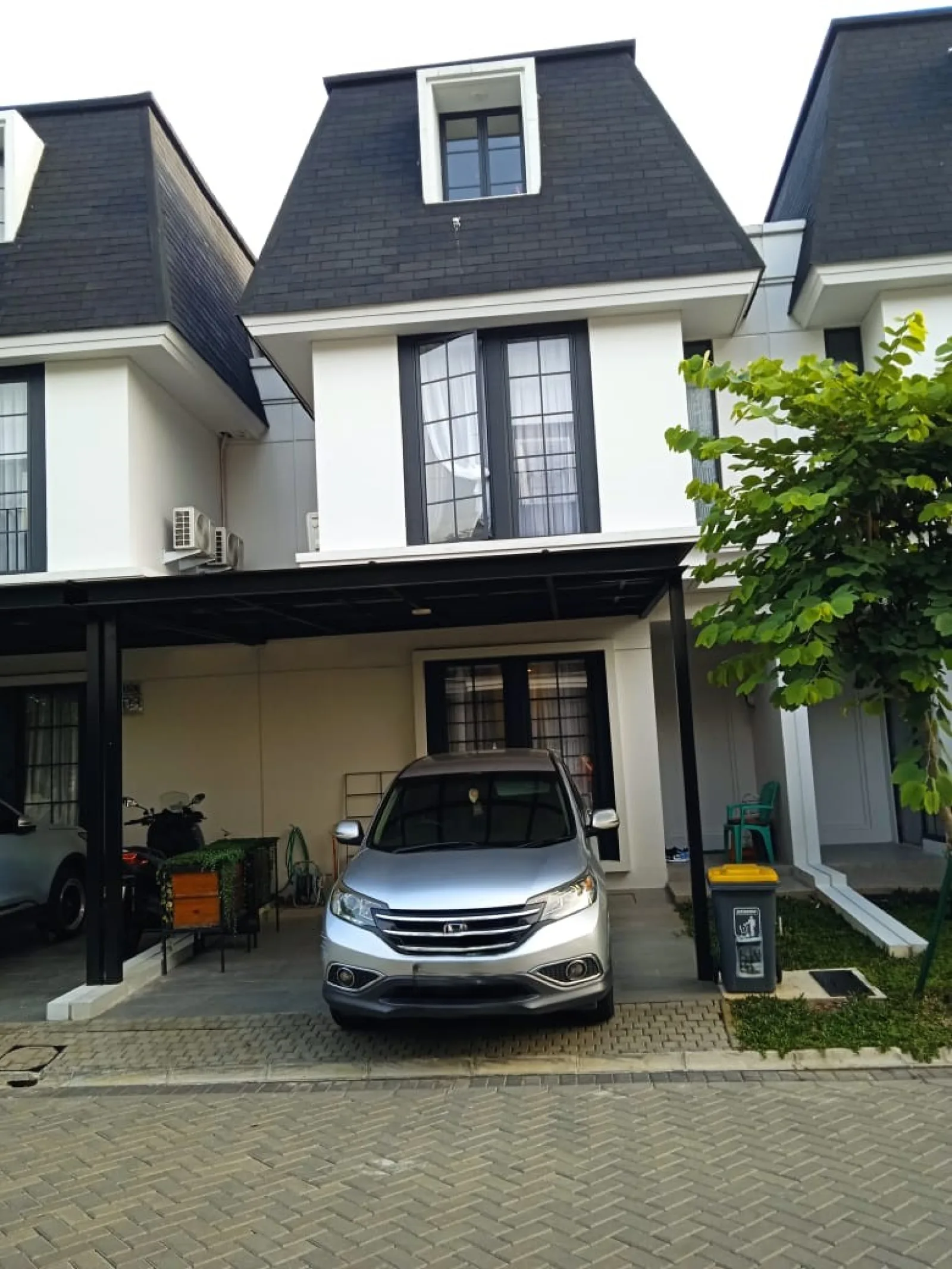 Rumah Nyaman 2 Lantai di Citra Garden Bintaro dengan Fasilitas Lengkap