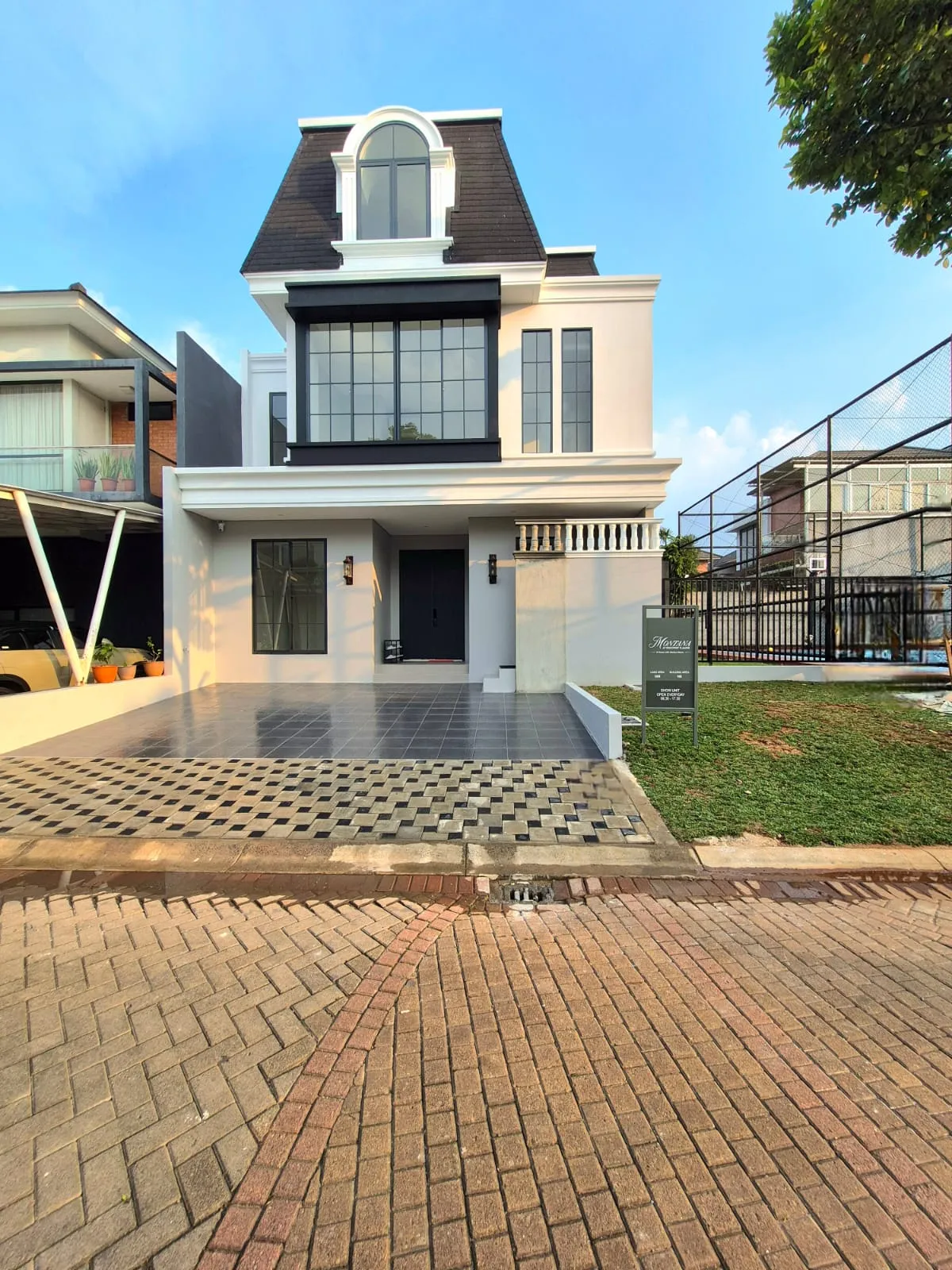 Dijual Rumah Contoh Montana Di Discovery Flamine Bintaro